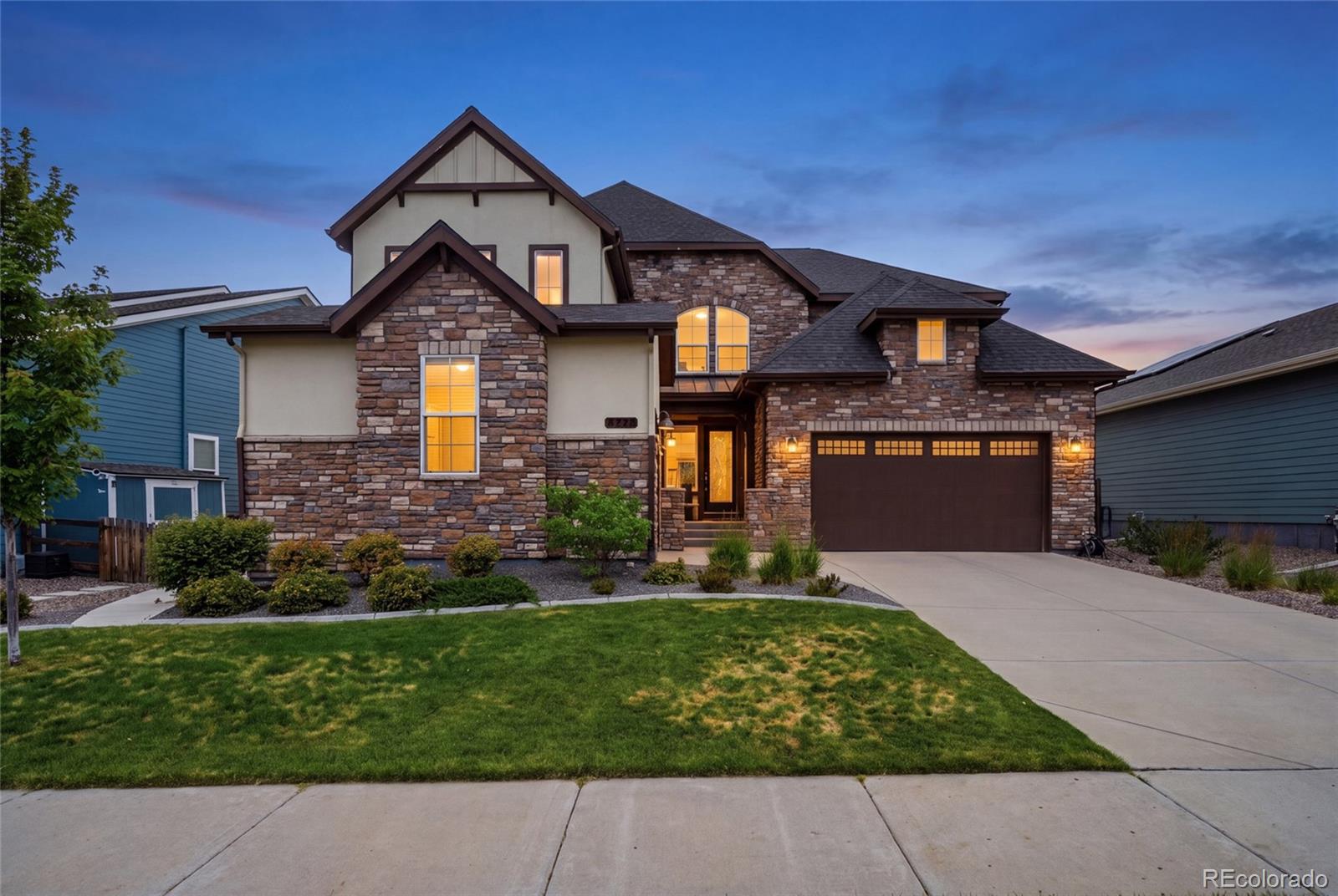 8753 Dunraven St, Arvada, CO 80007