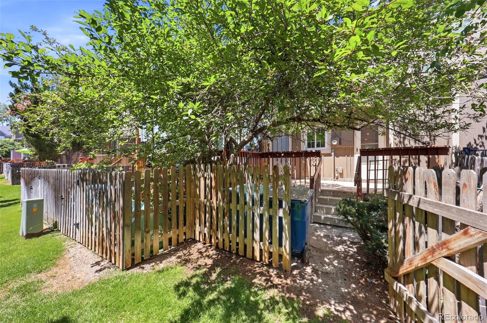 8217 S Fillmore Way, Centennial, CO 80122