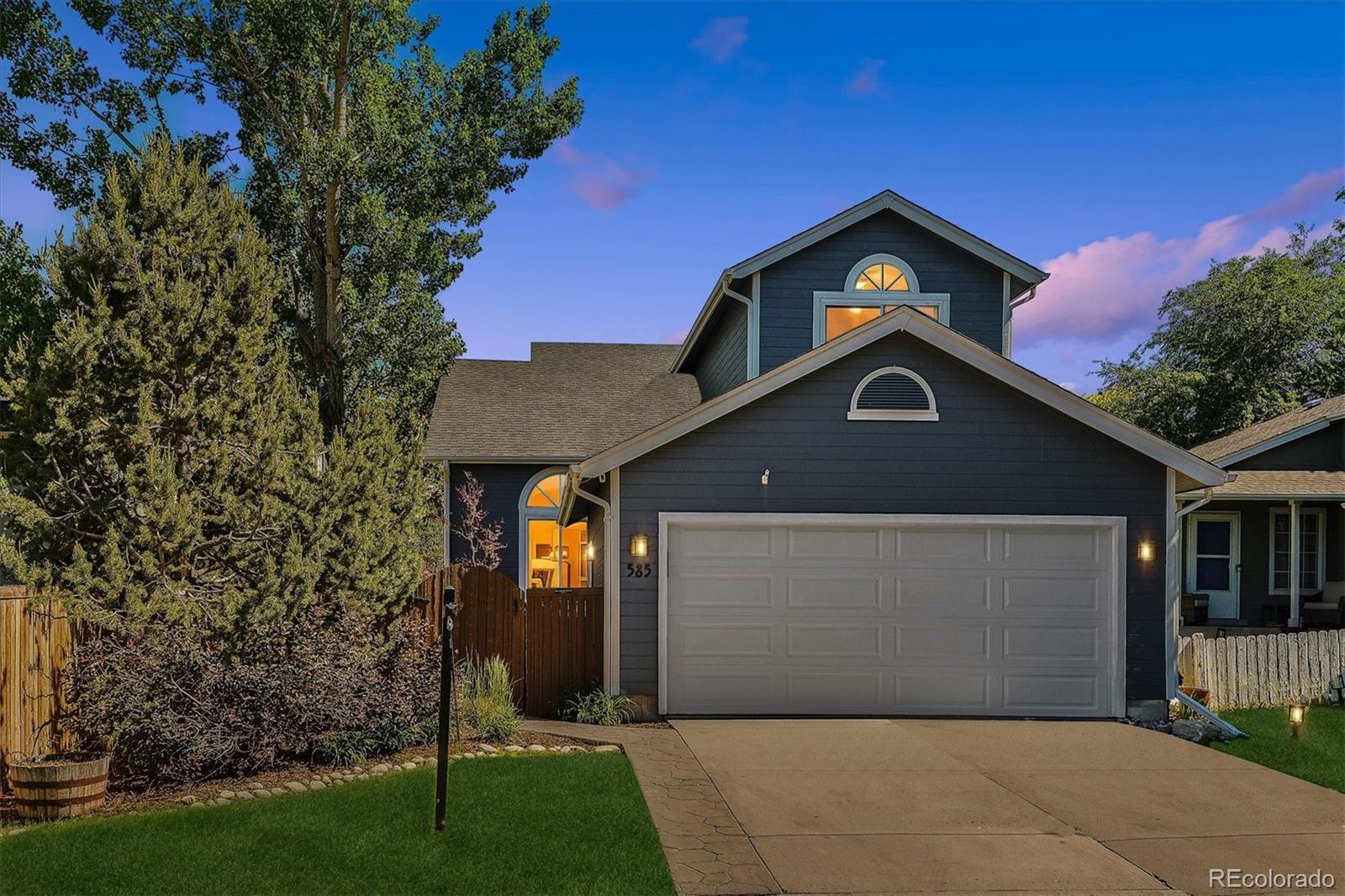 585 Arden Cir, Highlands Ranch, CO 80126