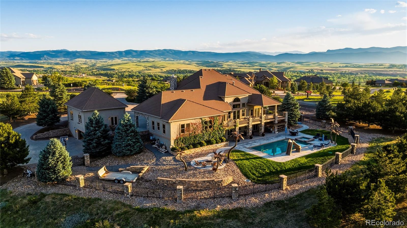 5686 Aspen Leaf Dr, Littleton, CO 80125