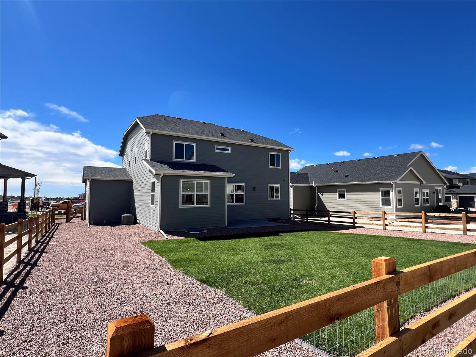 588 Old Grotto Dr, Monument, CO 80132
