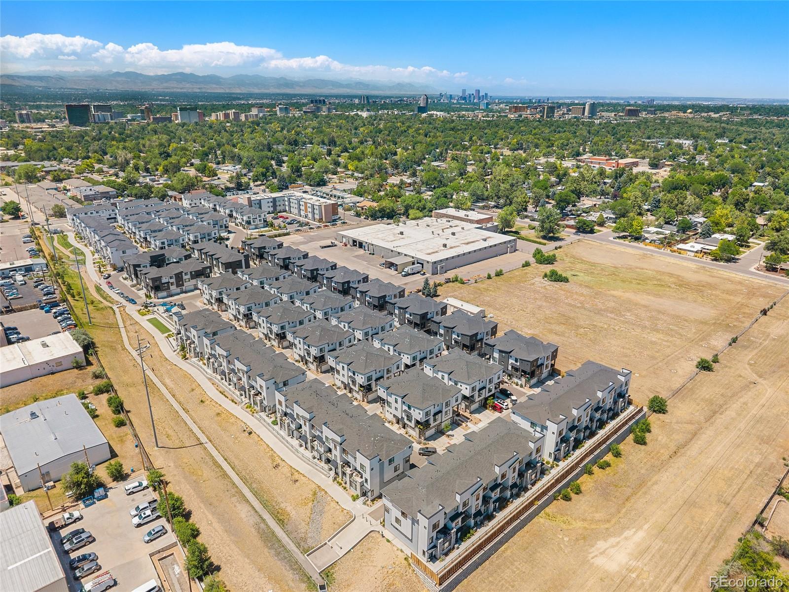 2062 S Holly St #1, Denver, CO 80222