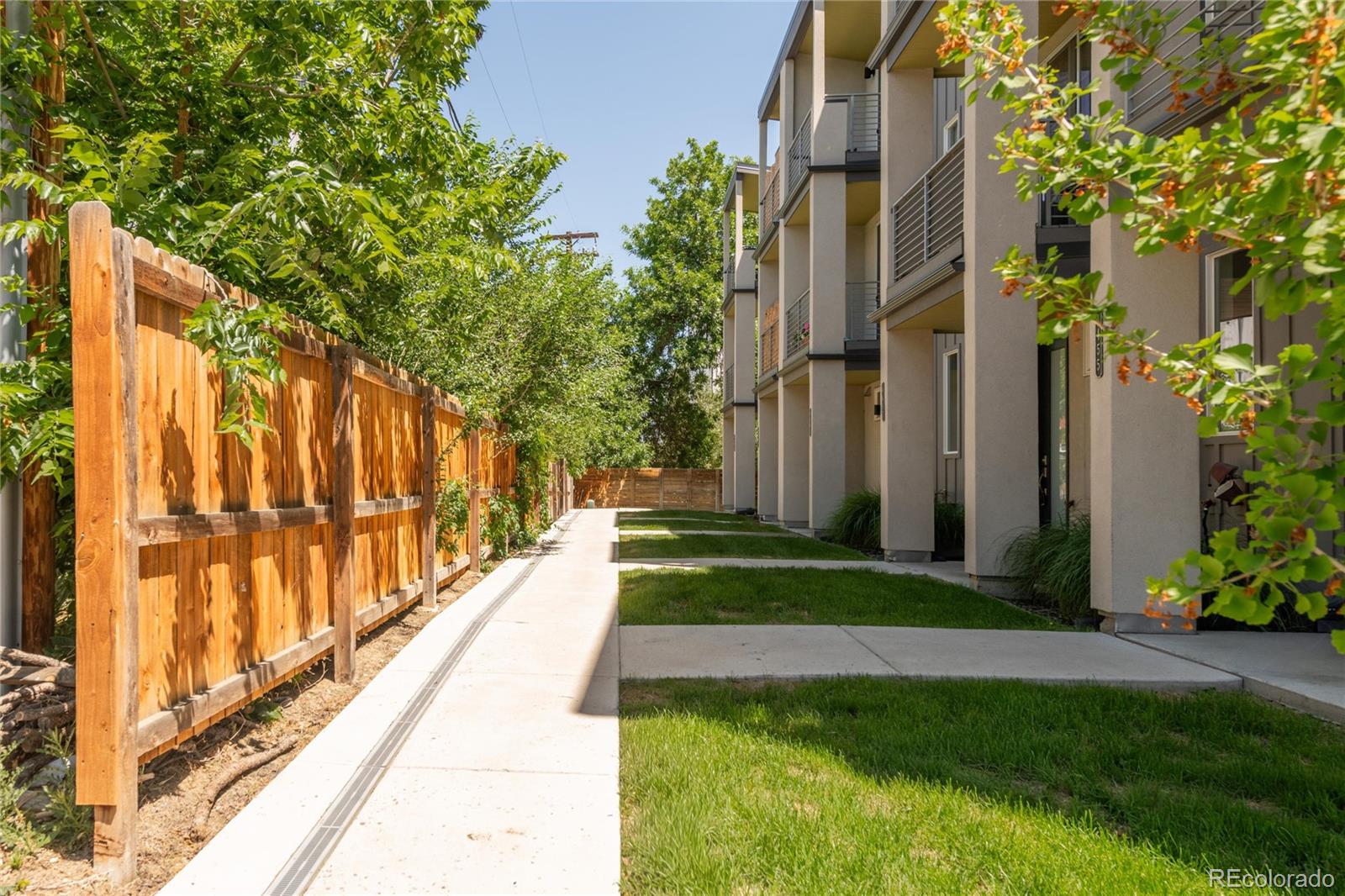 4475 E Warren Ave, Denver, CO 80222