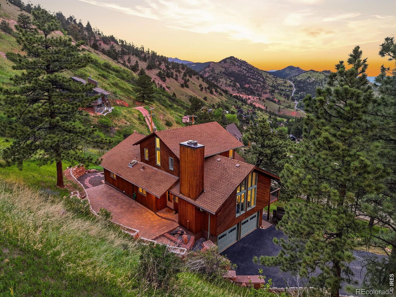 607 N Cedar Brook Rd, Boulder, CO 80304