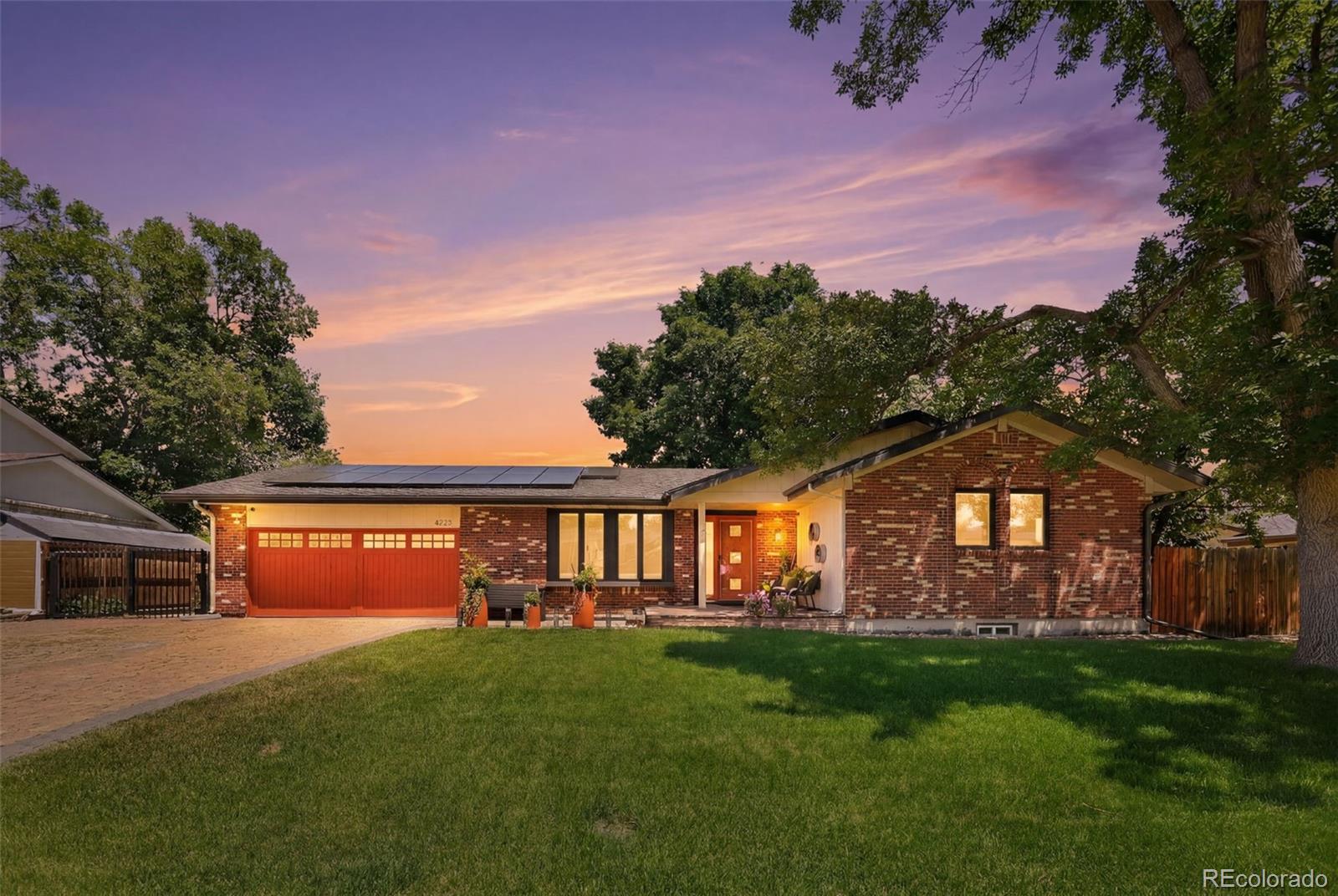 8122 Ammons Way, Arvada, CO 80005