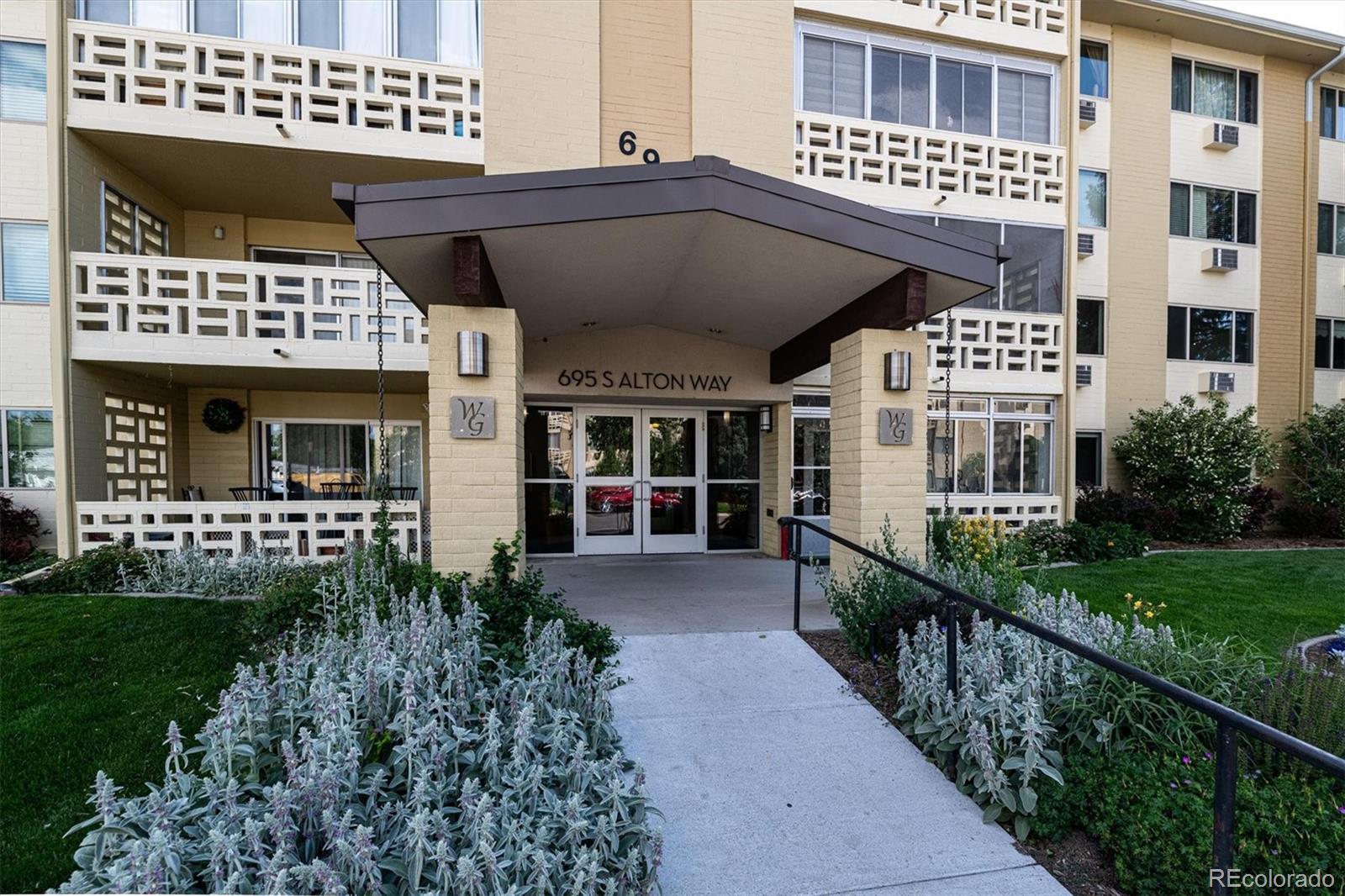 695 S Alton Way #5A, Denver, CO 80247