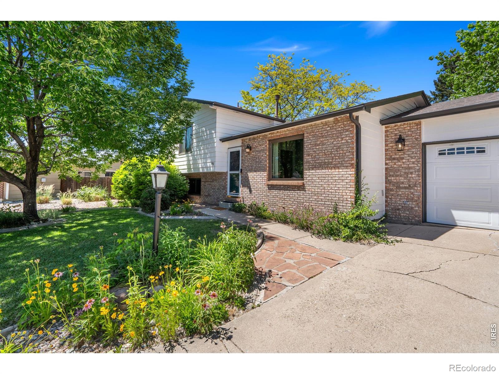 3281 Mcintosh Ct, Loveland, CO 80538
