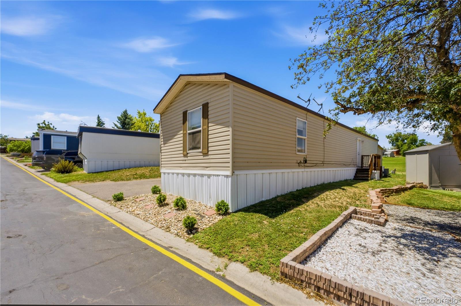 9400 Elm Ct Lot 650, Denver, CO 80260