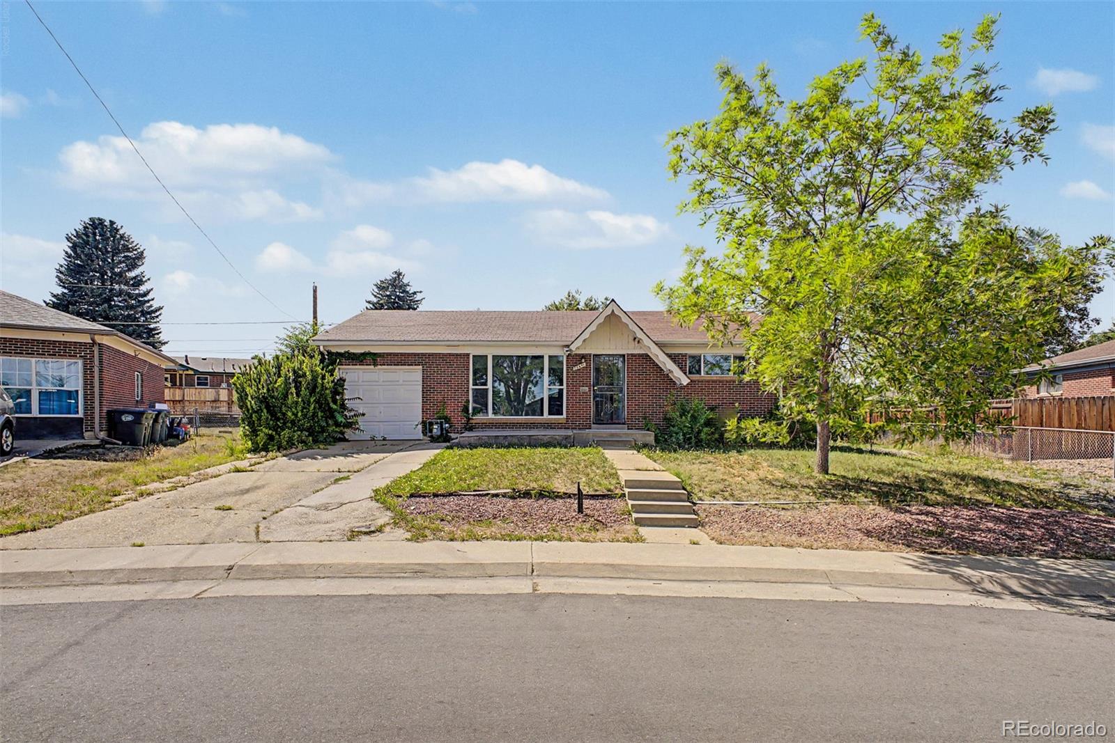 10693 Loren Ln, Denver, CO 80233