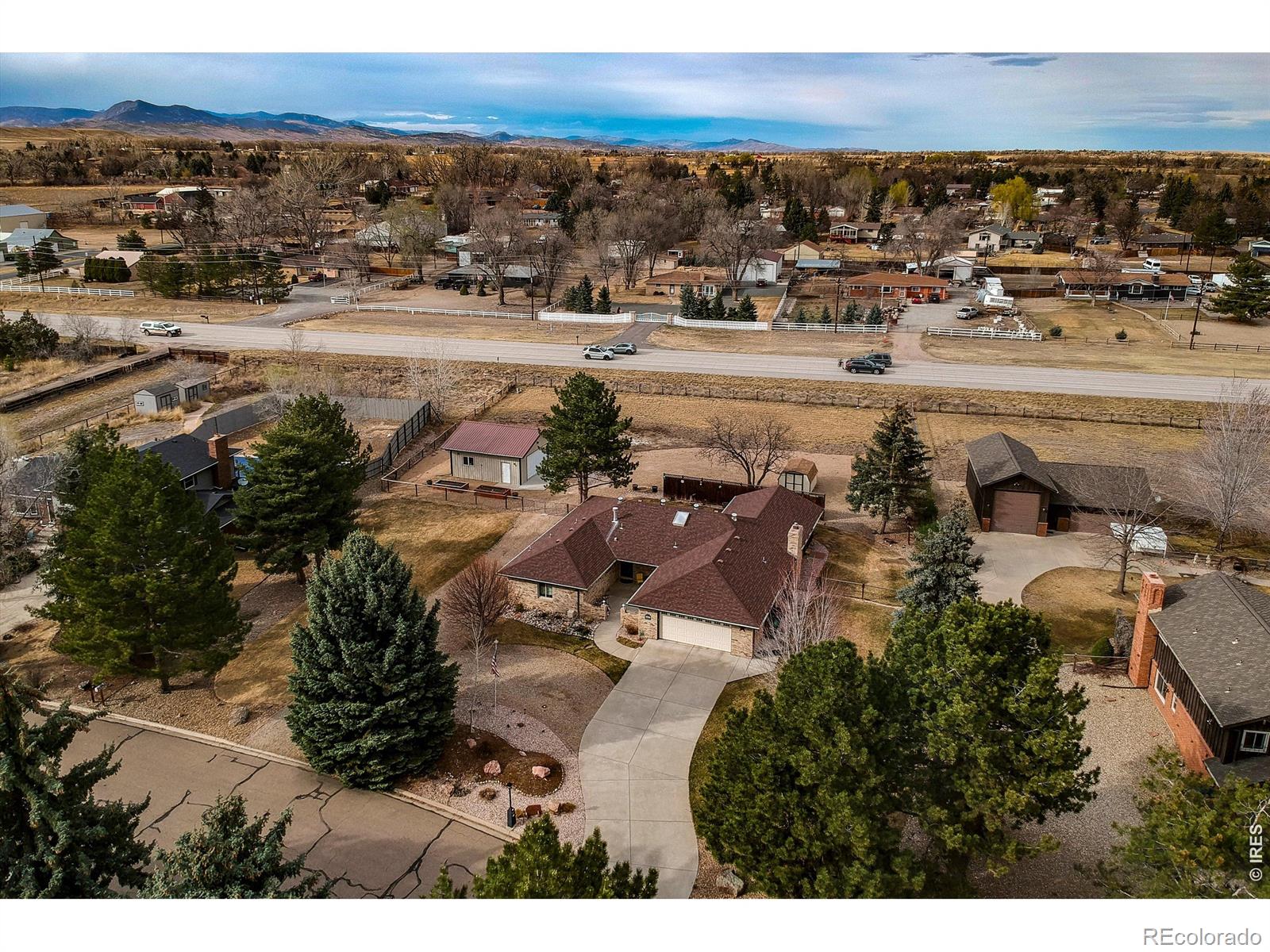 2806 Lake Park Way, Longmont, CO 80503