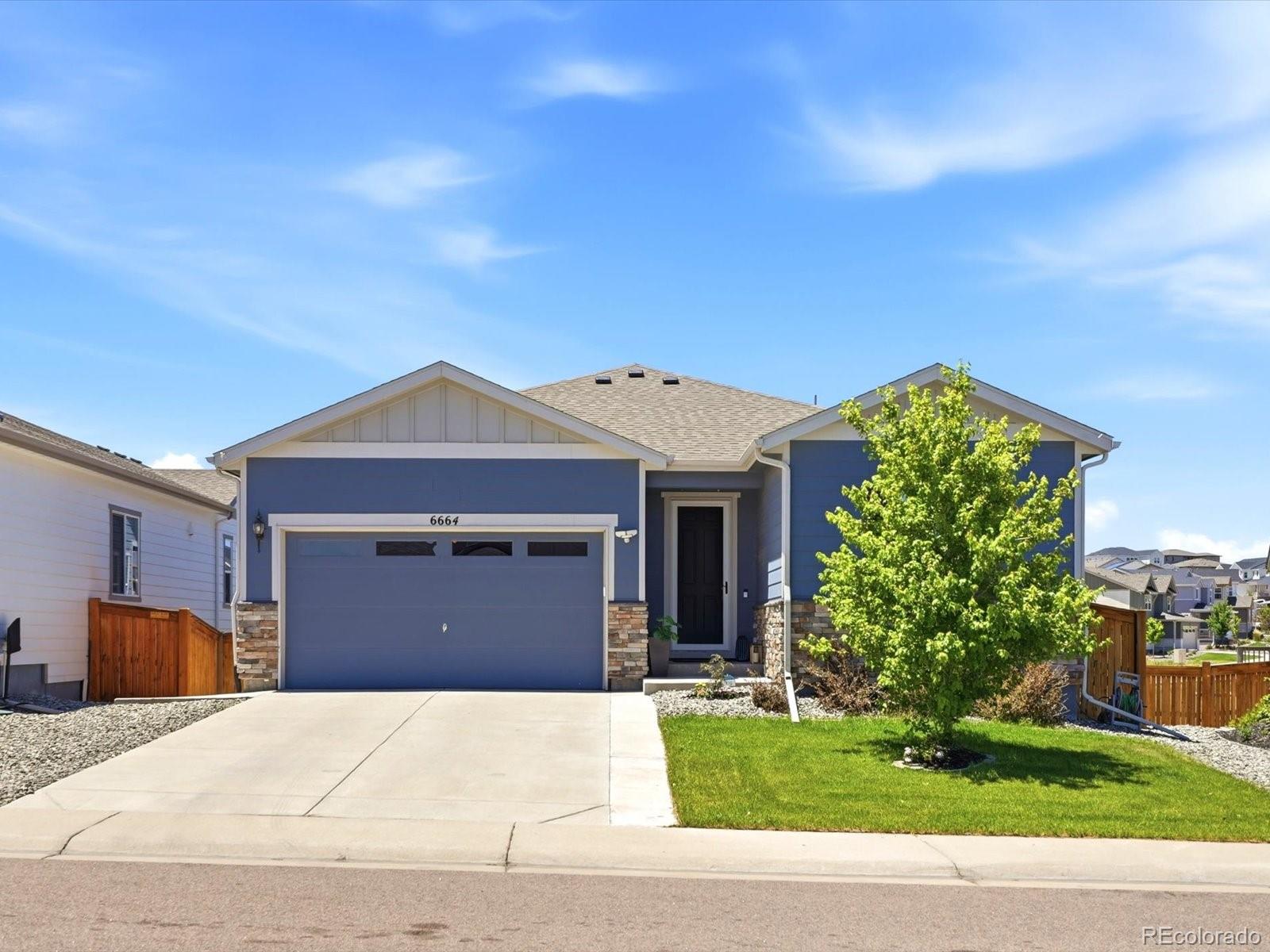 6664 Merrimack Dr, Castle Pines, CO 80108