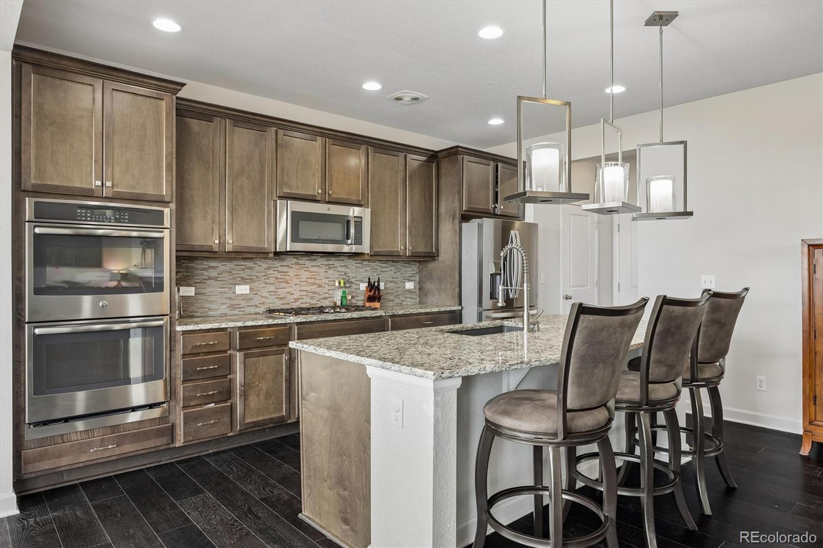 21447 E Union Pl, Aurora, CO 80015