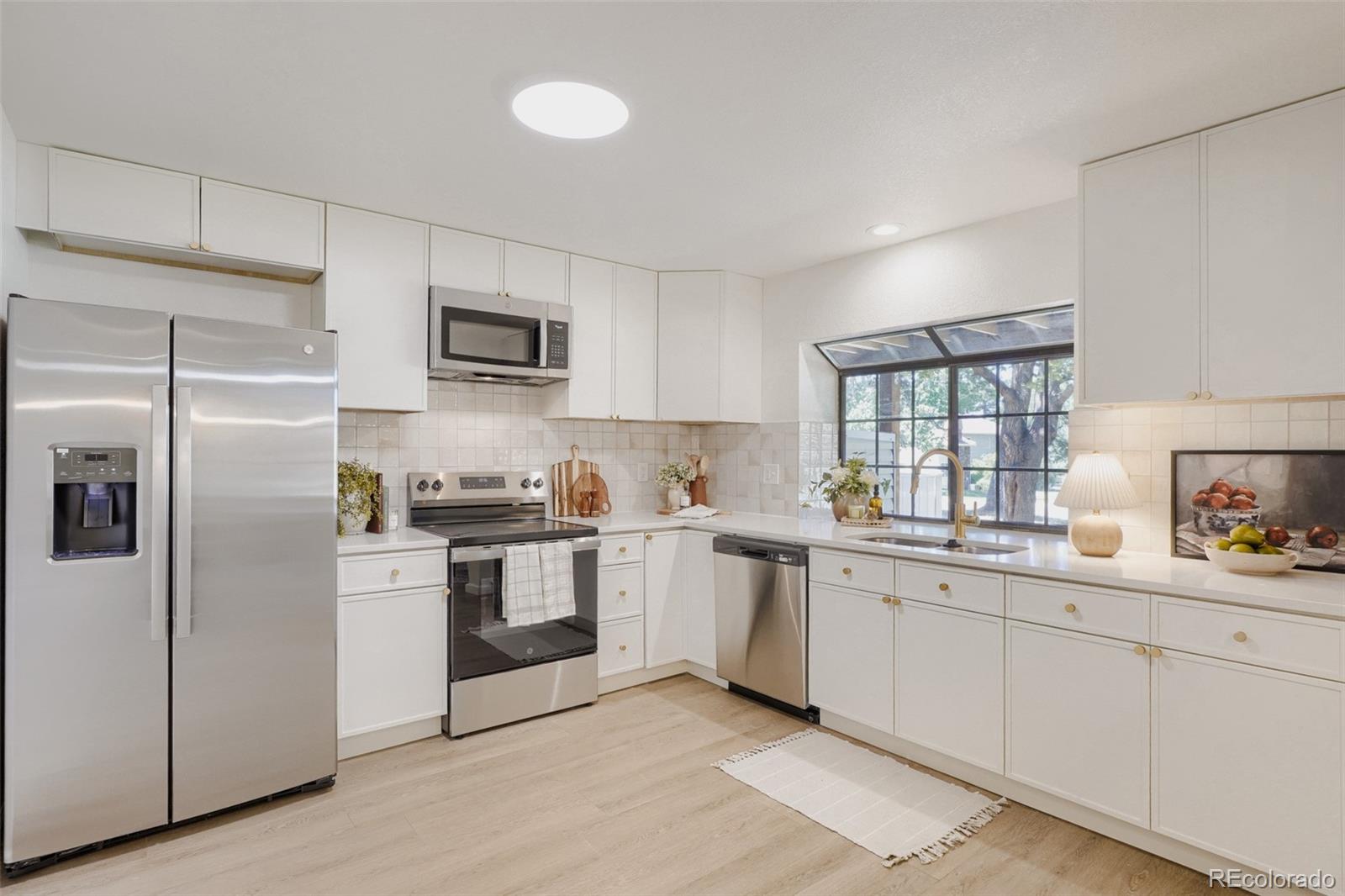 12662 E Warren Dr #E, Aurora, CO 80014