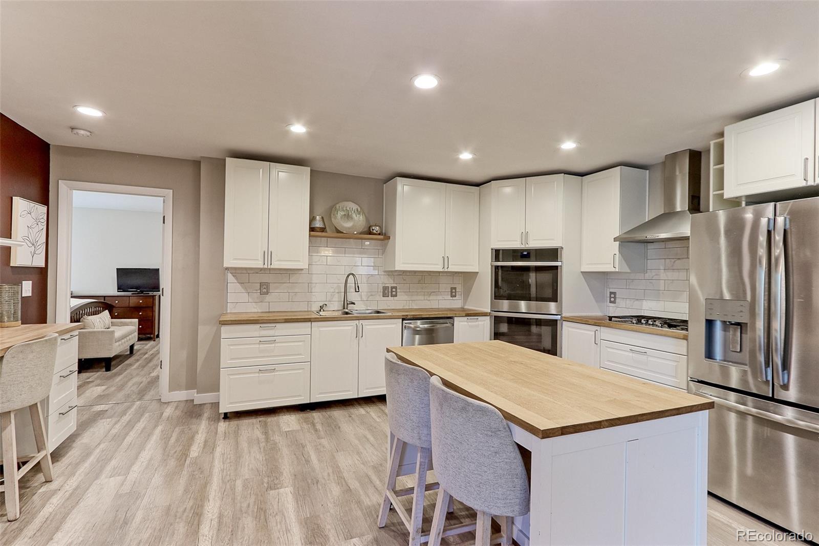1536 S Meade St, Denver, CO 80219