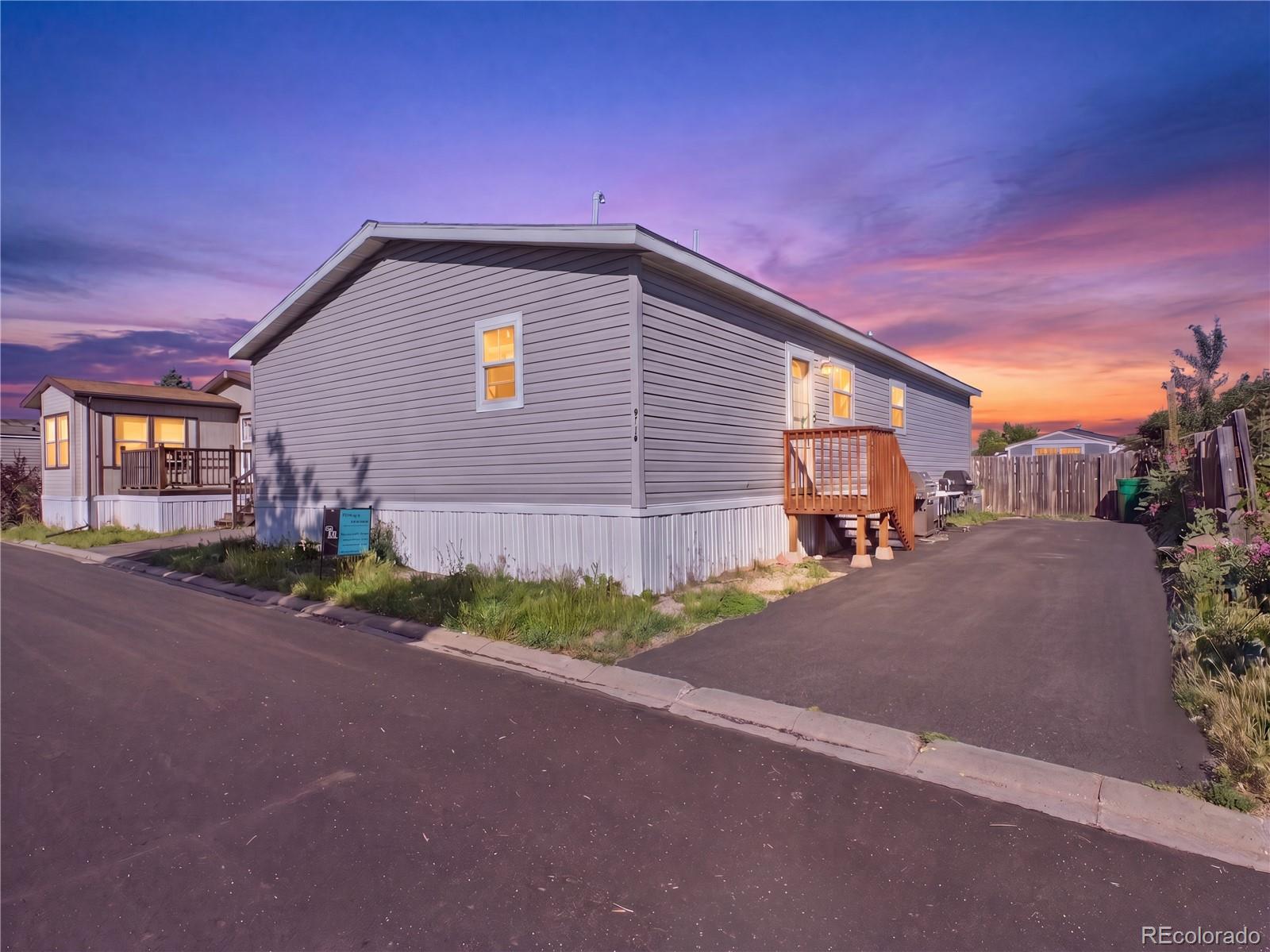 9710 Lark St Lot 191, Denver, CO 80260