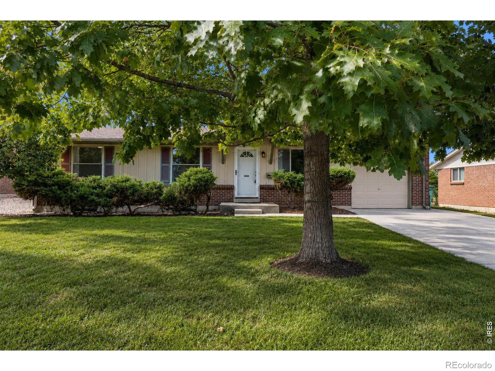 1431 S Magnolia Way, Denver, CO 80224