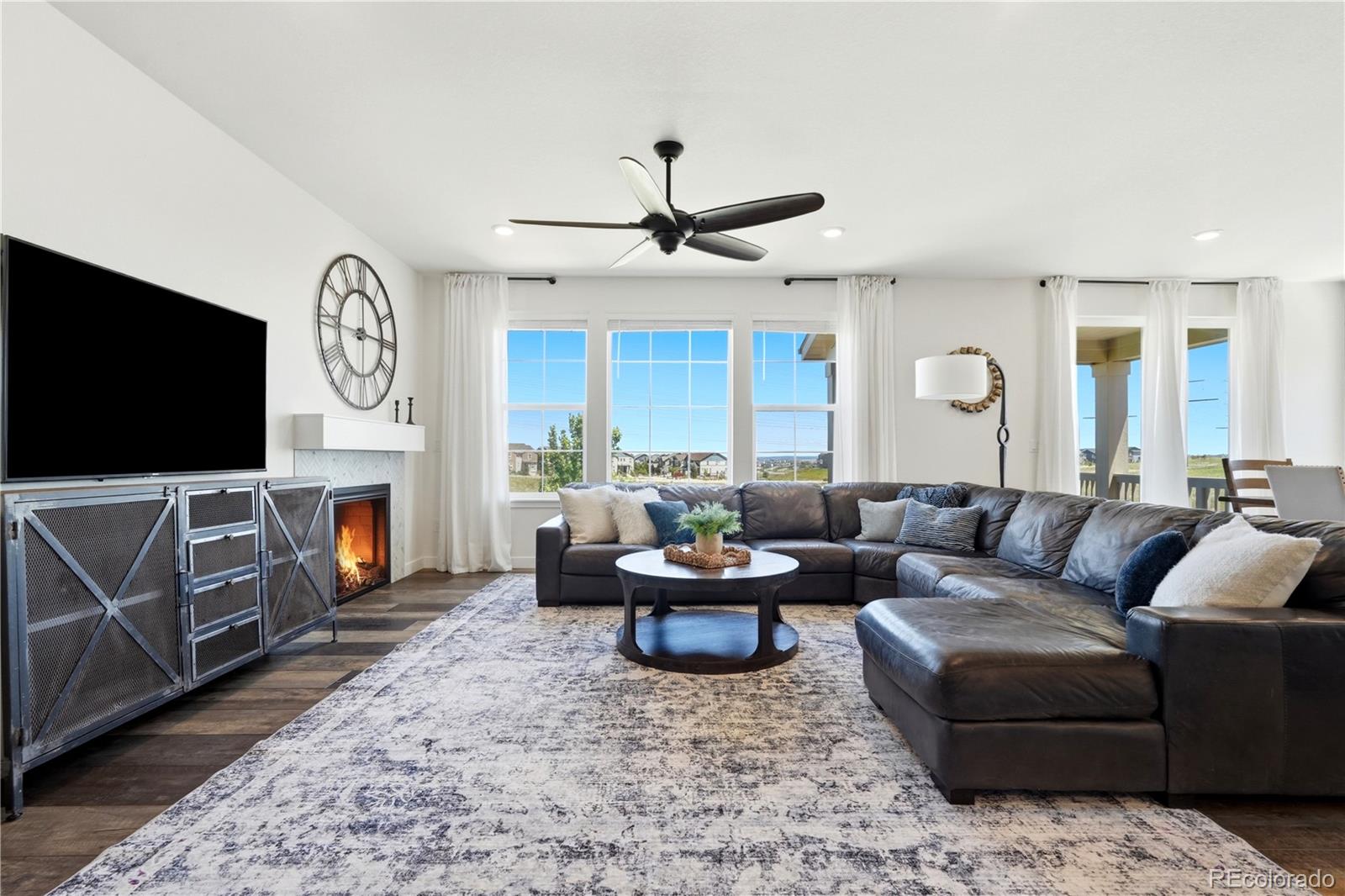 7112 Medalist Ct, Castle Pines, CO 80108