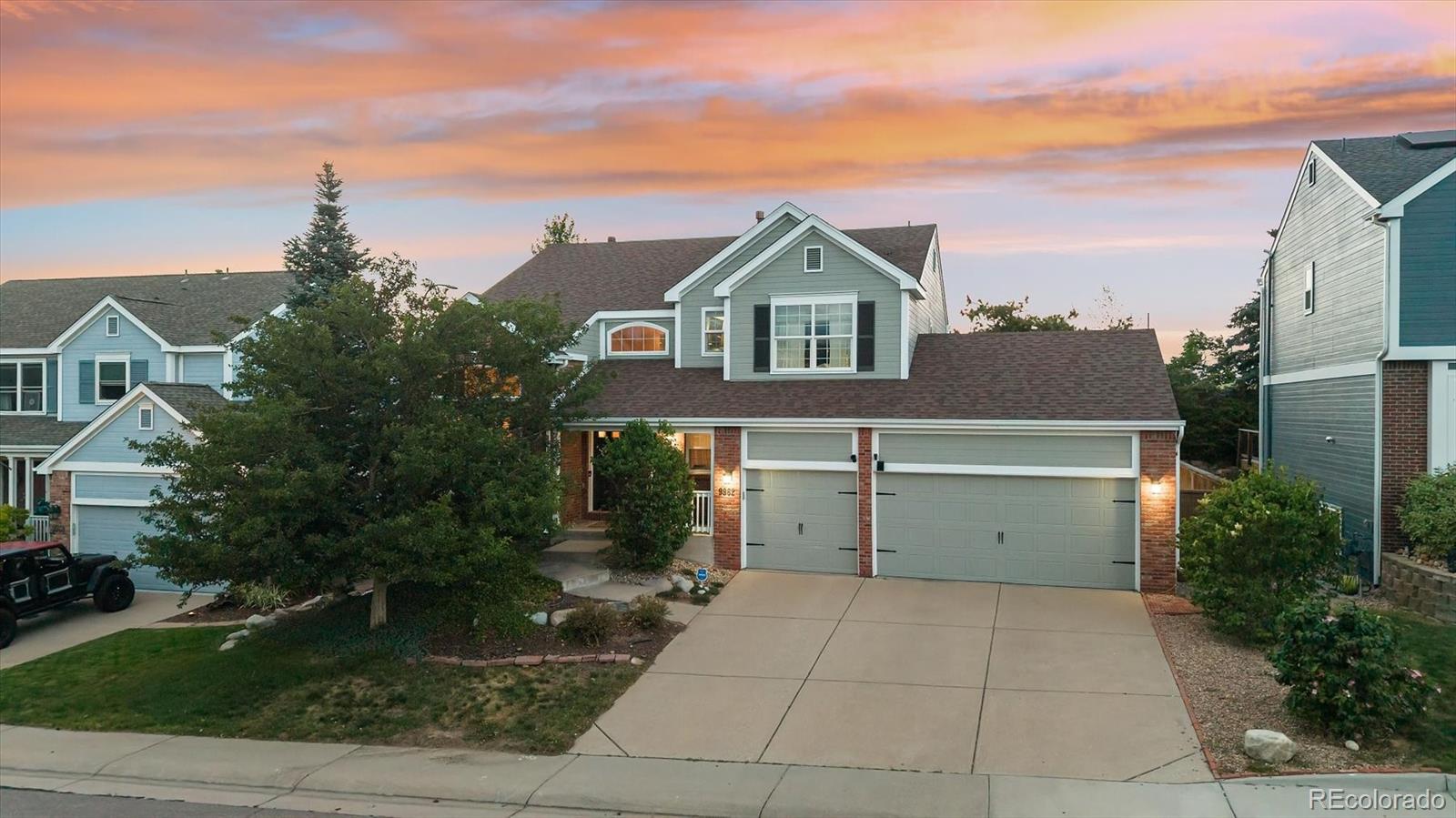 9962 Hawthorne St, Highlands Ranch, CO 80126