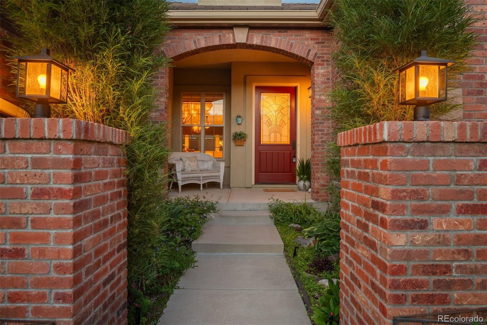5980 S Race Ct, Centennial, CO 80121