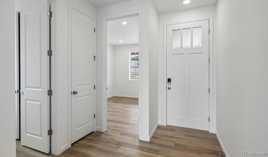 2993 N Eaton Park St, Aurora, CO 80019