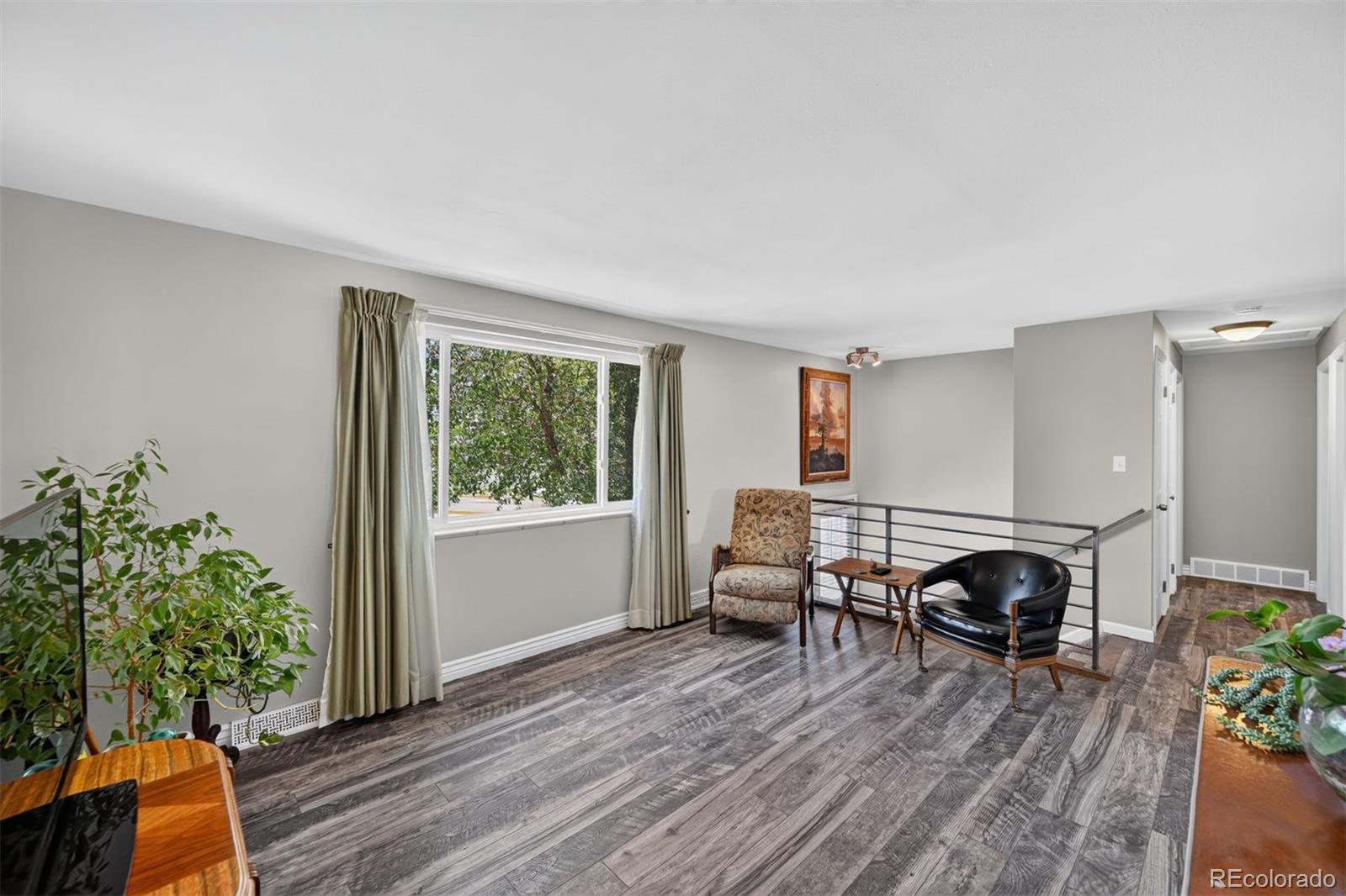 9605 Damon Dr, Denver, CO 80260