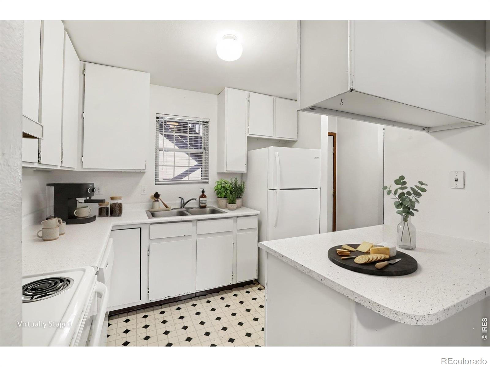 720 City Park Ave #410, Fort Collins, CO 80521