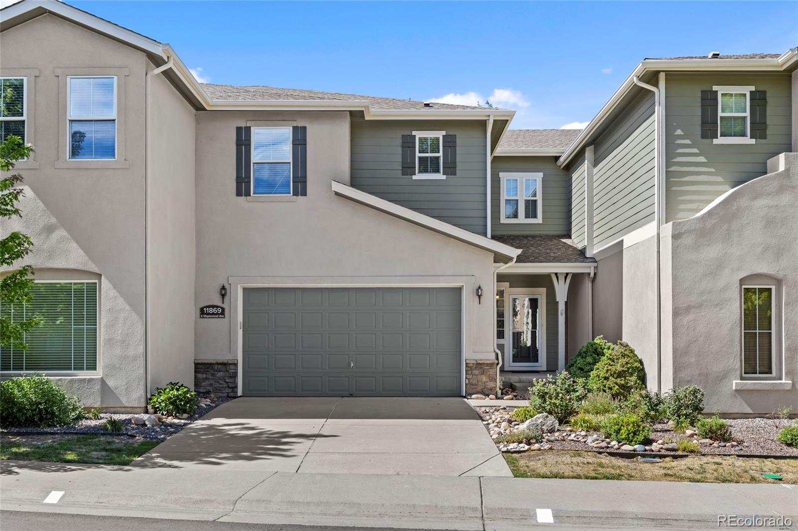 11869 E Maplewood Ave, Englewood, CO 80111