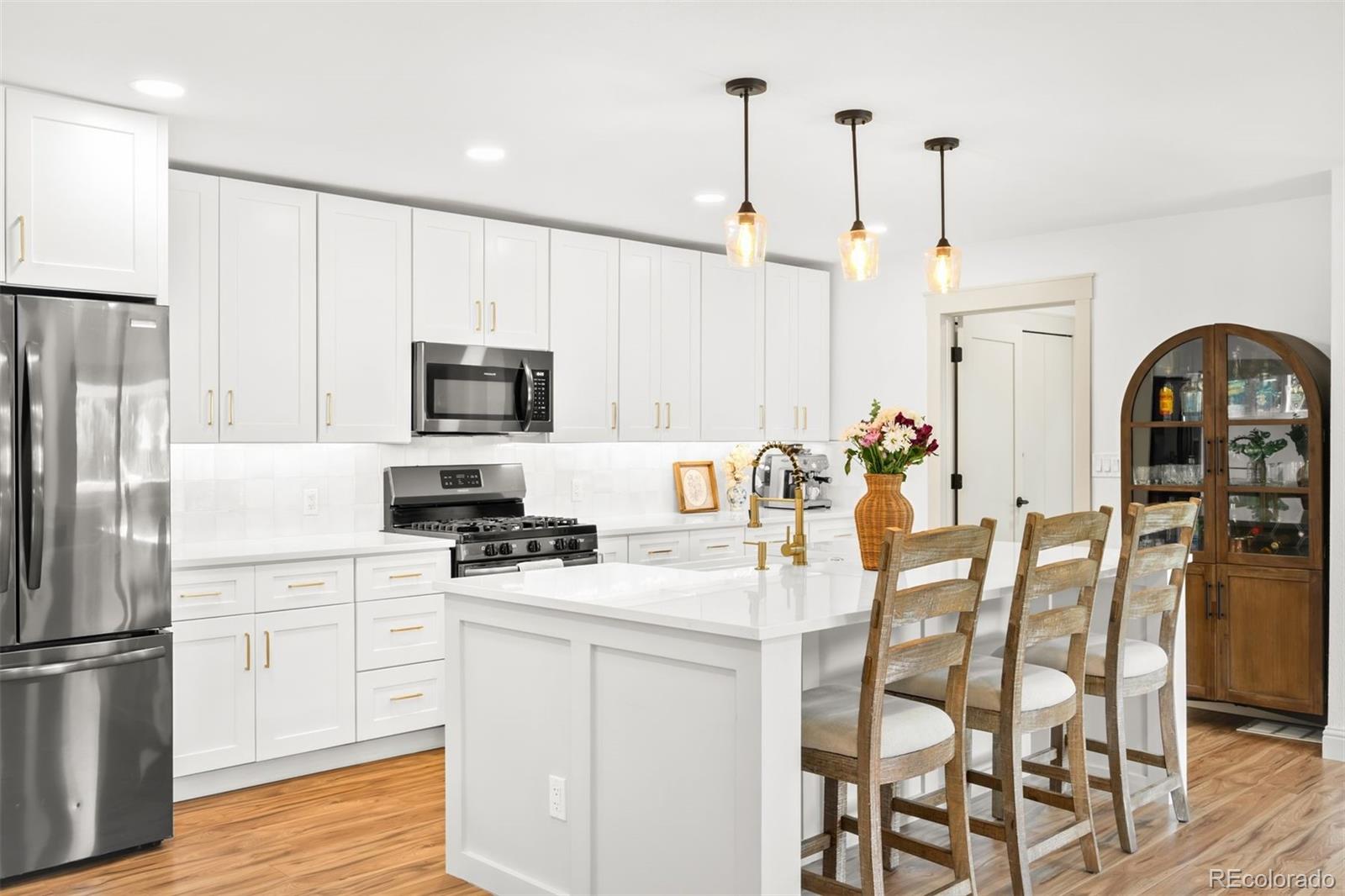 3351 S Dahlia St, Denver, CO 80222
