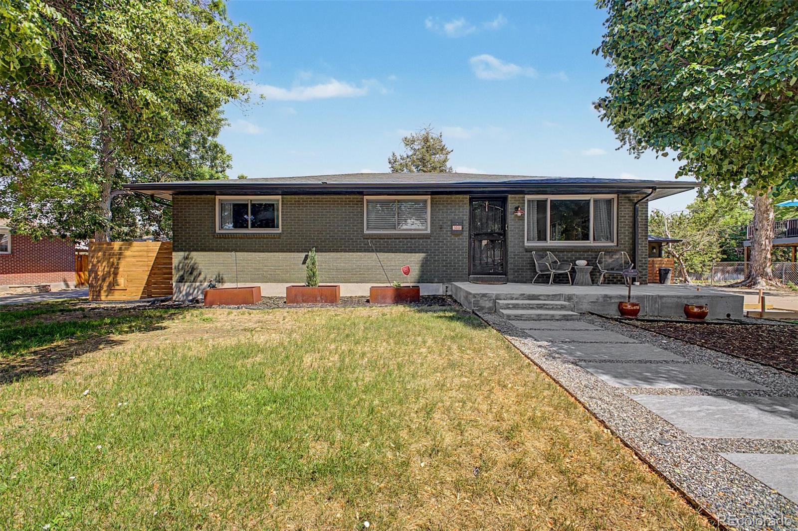 5050 S Linden Dr, Englewood, CO 80110