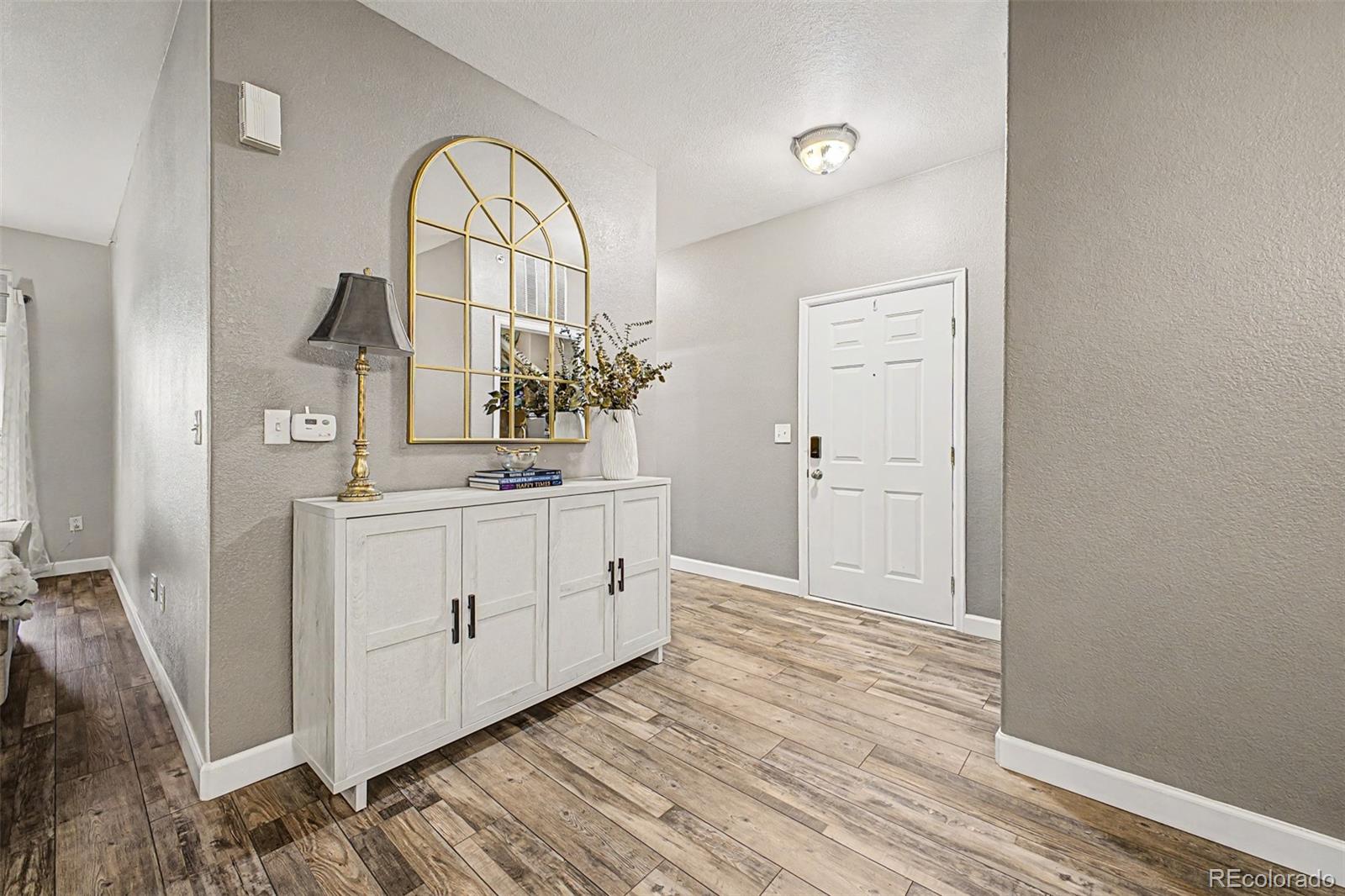 8496 S Hoyt Way #206, Littleton, CO 80128