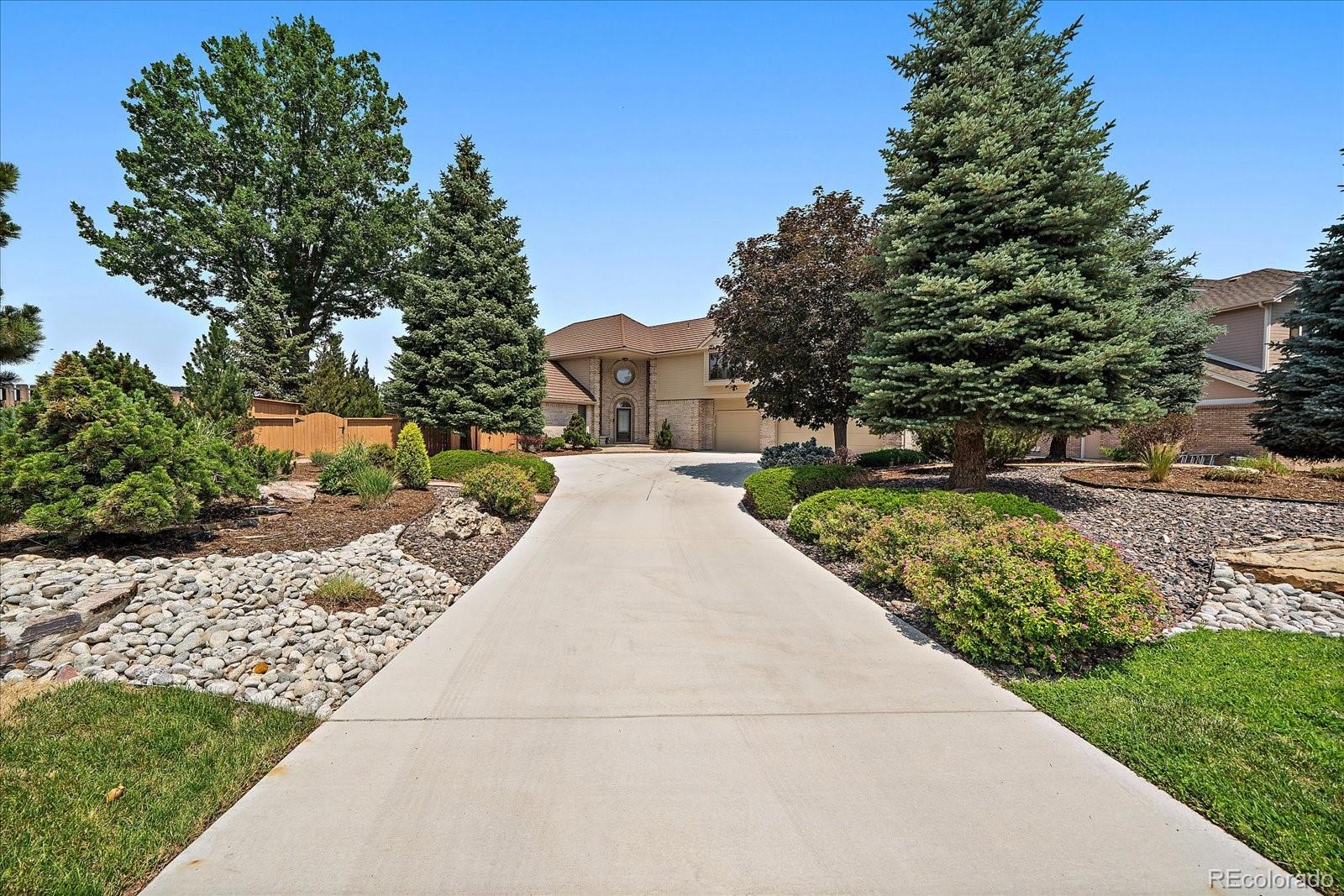 11651 W 40th Cir, Wheat Ridge, CO 80033