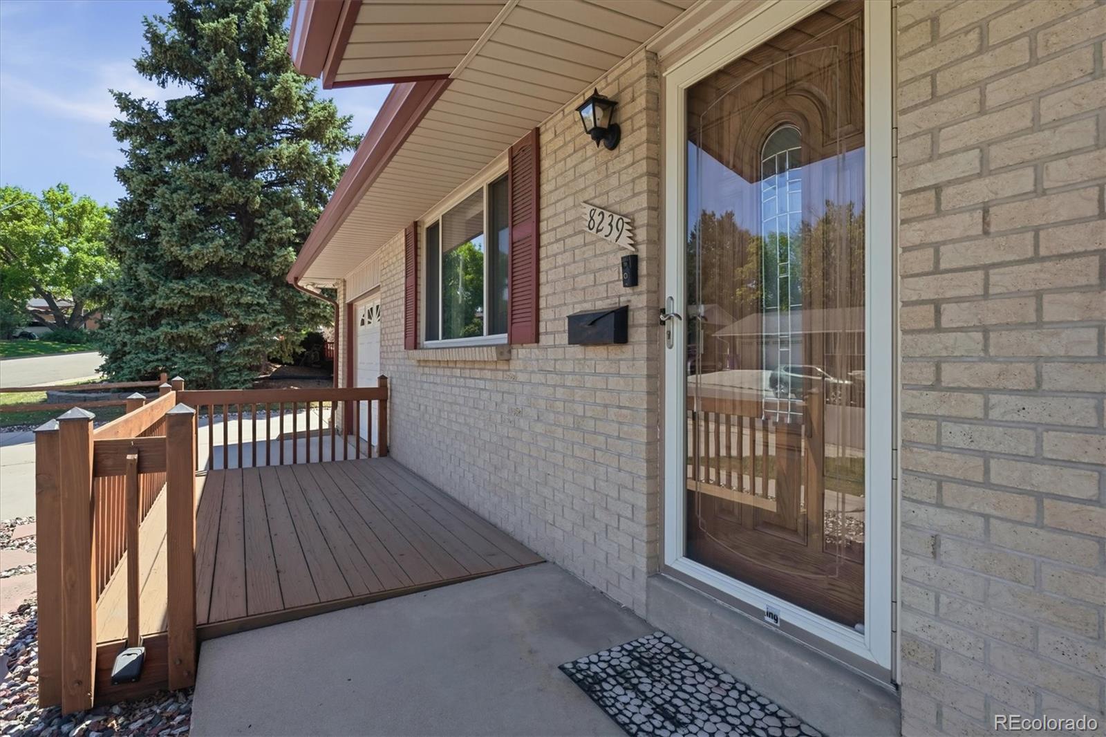 8239 Loretta Dr, Denver, CO 80221