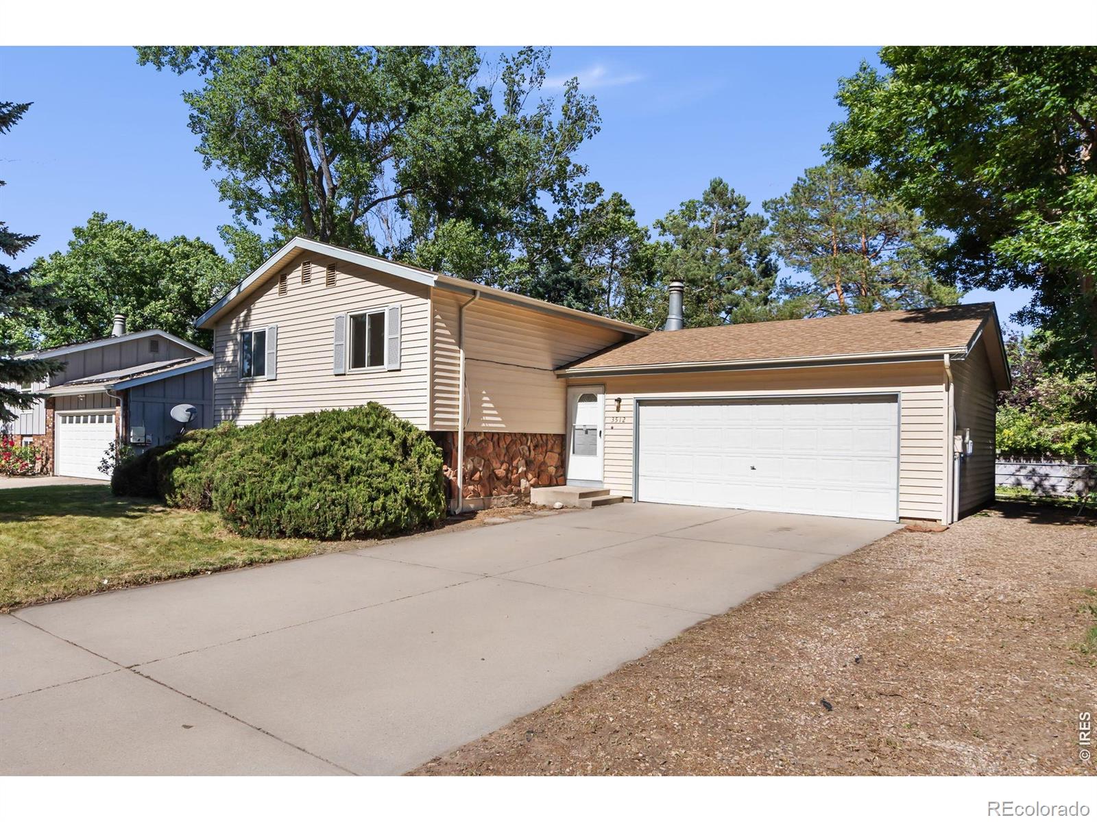 3512 Camelot Dr, Fort Collins, CO 80525