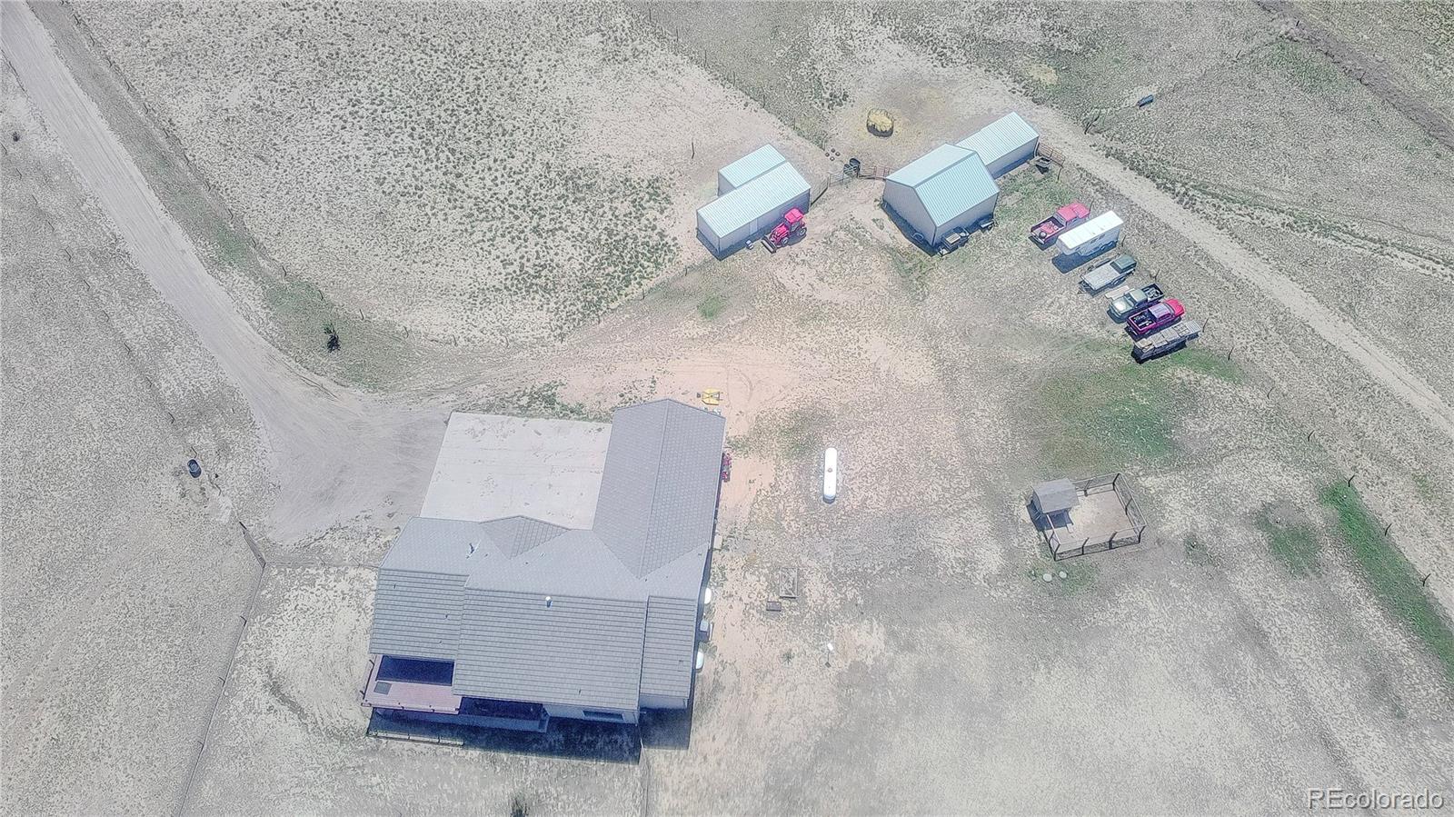 58989 E Chenango Pl, Strasburg, CO 80136