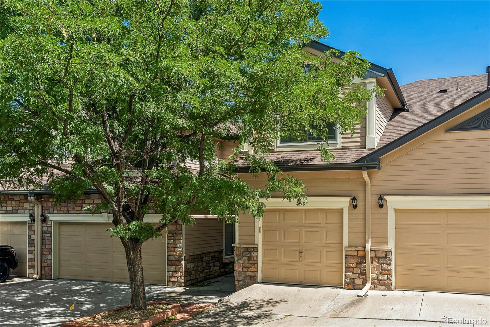 4348 S Queen Ct, Littleton, CO 80127
