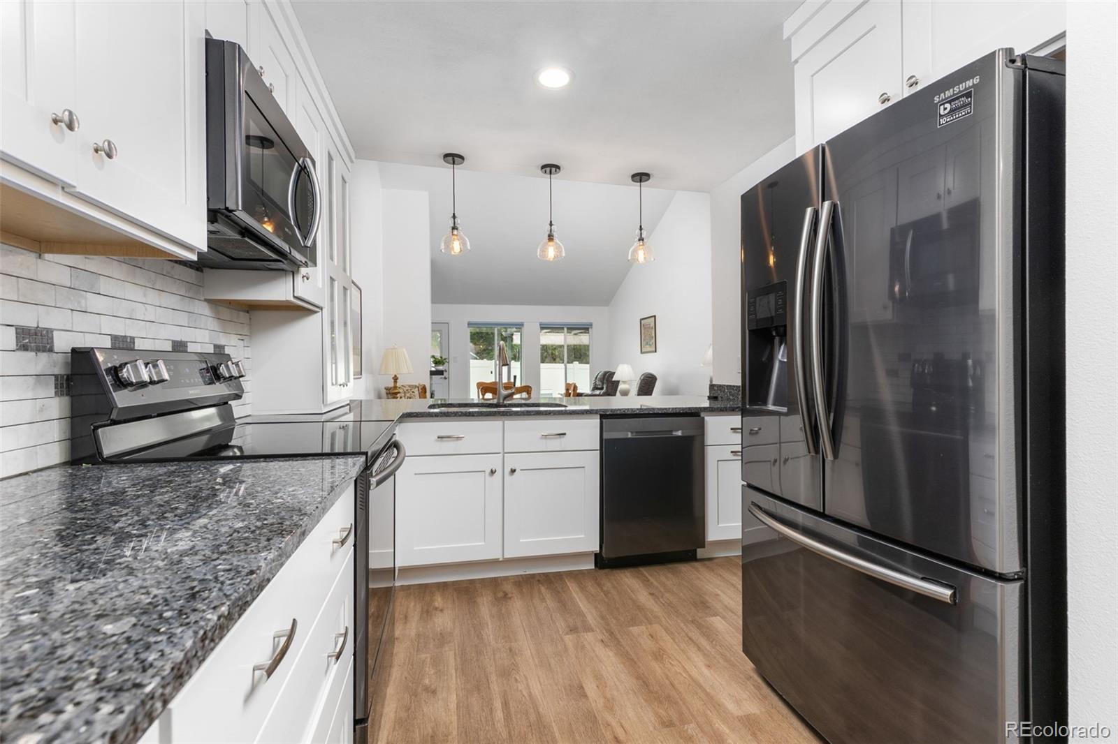 7161 S Vine Cir, Centennial, CO 80122