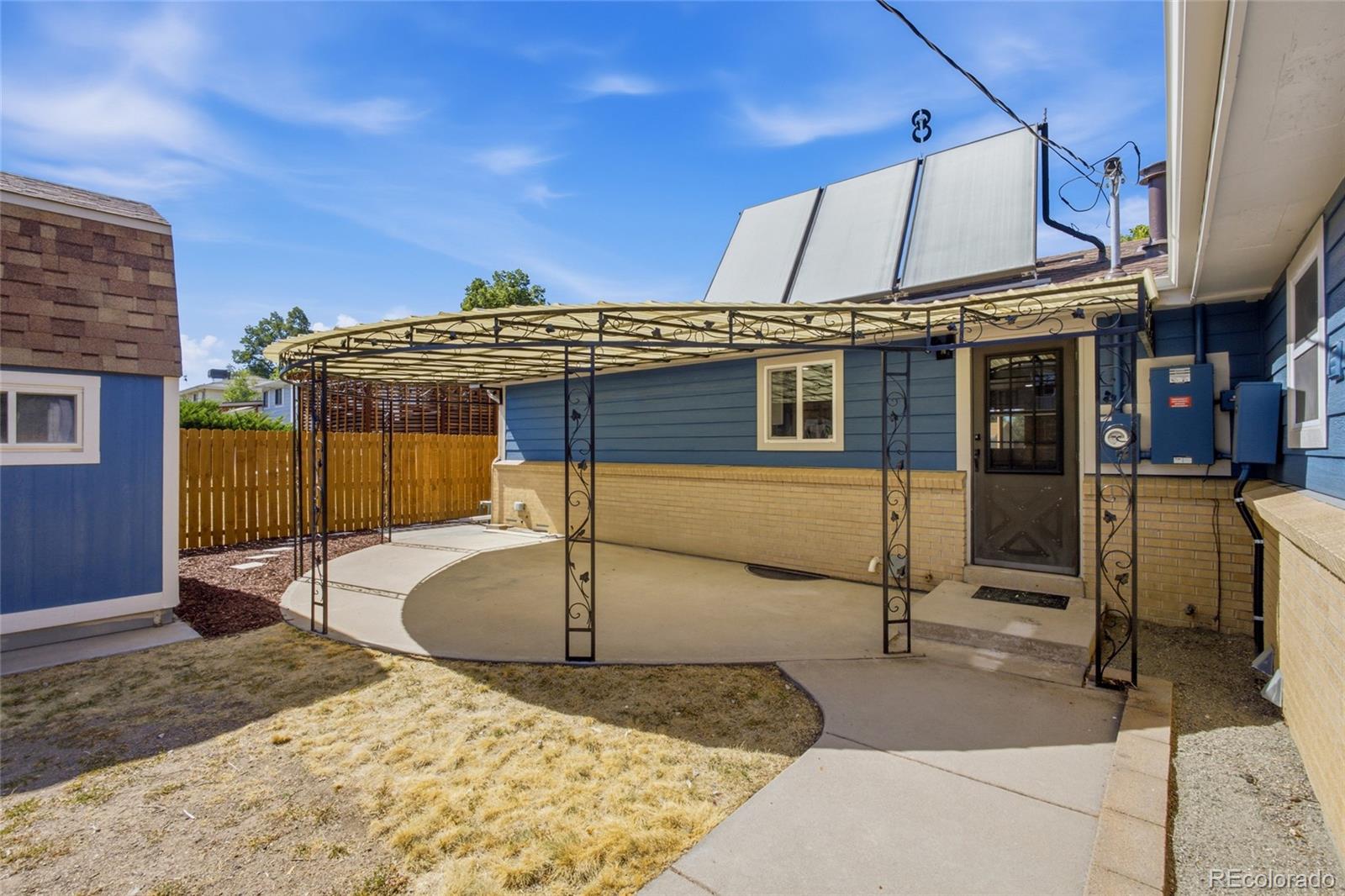 7400 W Bails Ave, Lakewood, CO 80232