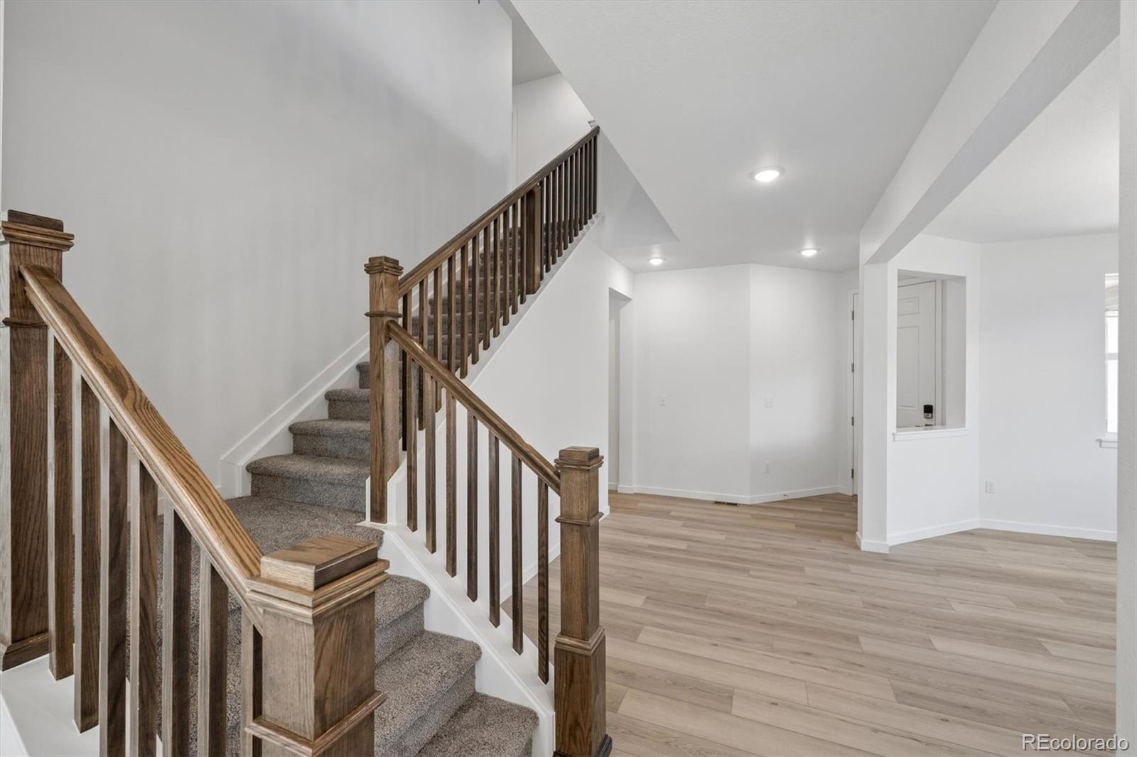 3661 N Hayleyville St, Aurora, CO 80019
