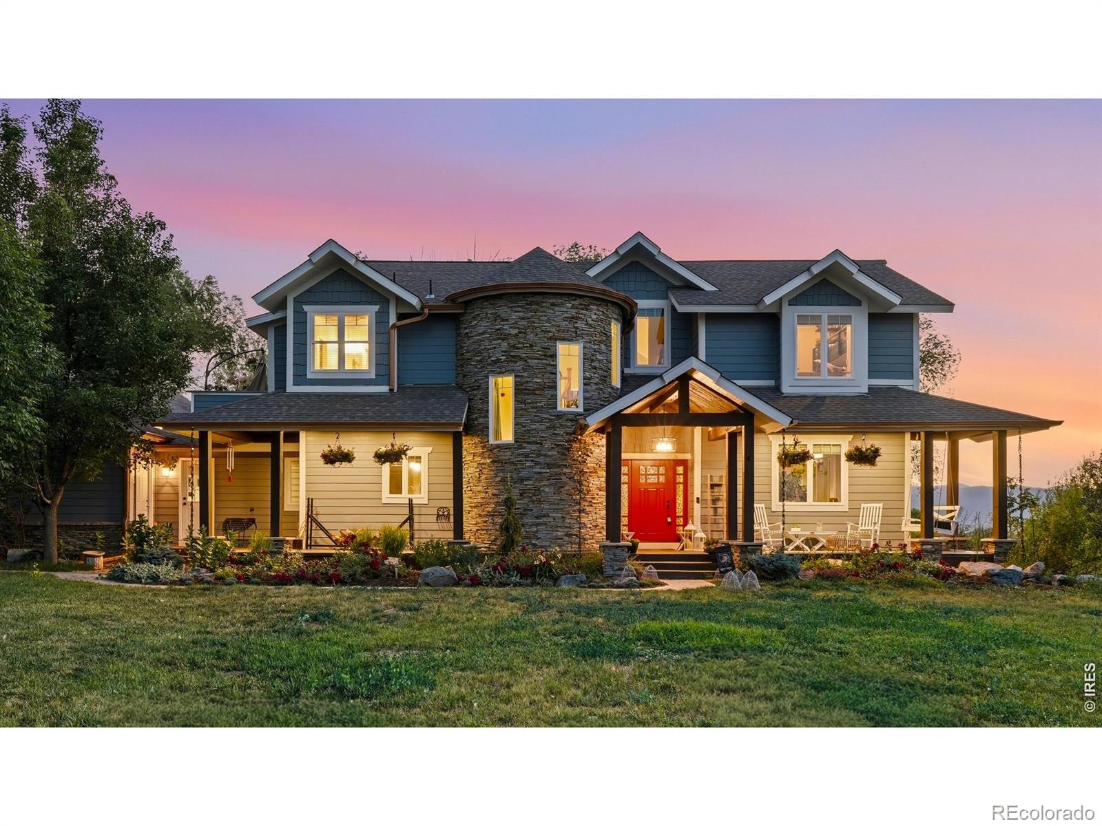 871 Bluebird Ln, Lafayette, CO 80026