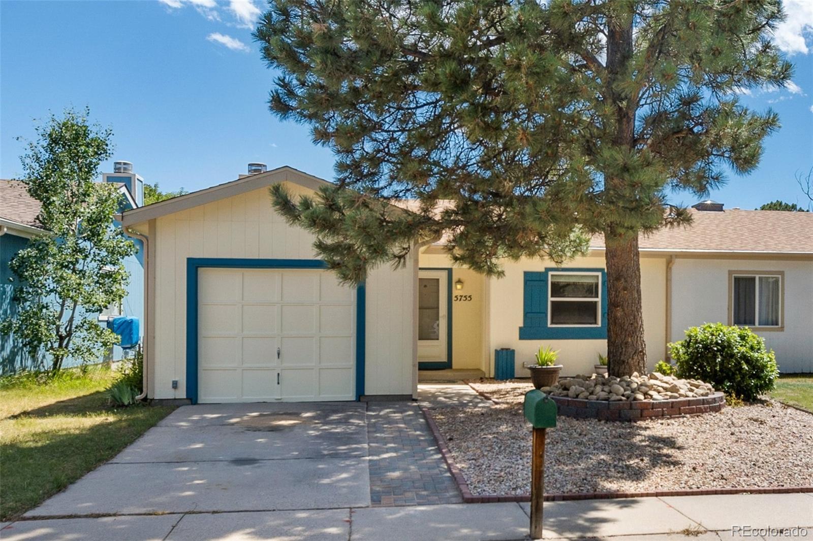 5755 Trout Creek Pass Dr, Colorado Springs, CO 80917