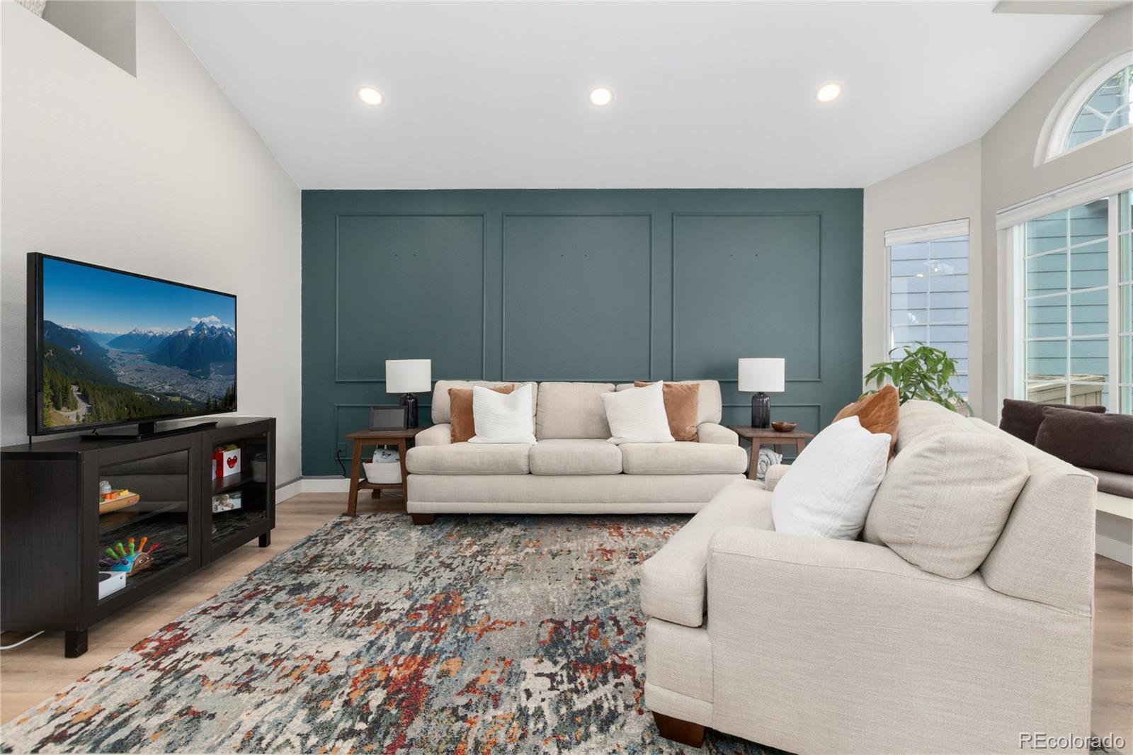 9561 Brentford Dr, Littleton, CO 80130