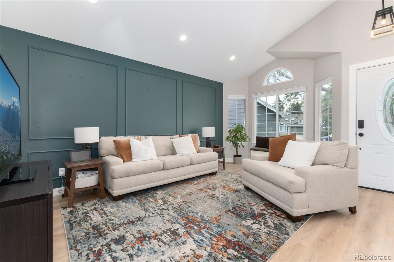 9561 Brentford Dr, Littleton, CO 80130