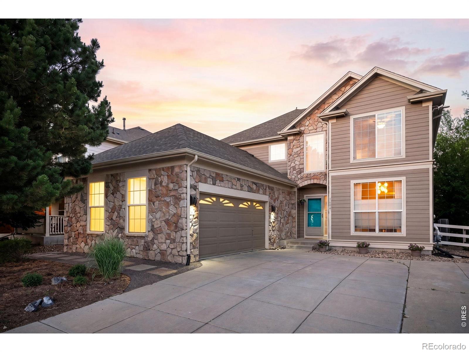 1604 Naples Ln, Longmont, CO 80503