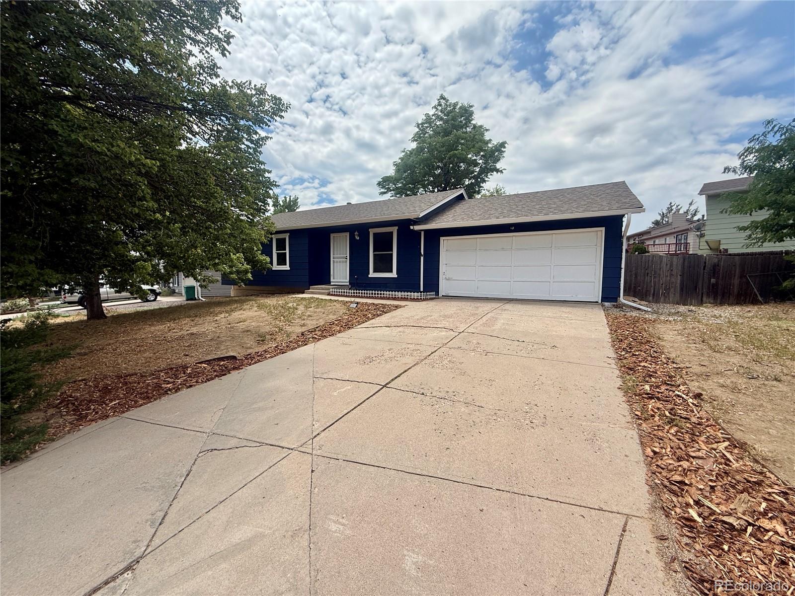 2003 S Idalia St, Aurora, CO 80013