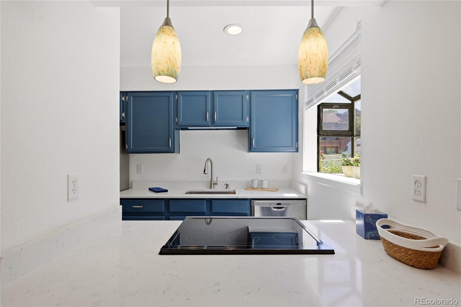 12364 W Nevada Pl #106, Lakewood, CO 80228