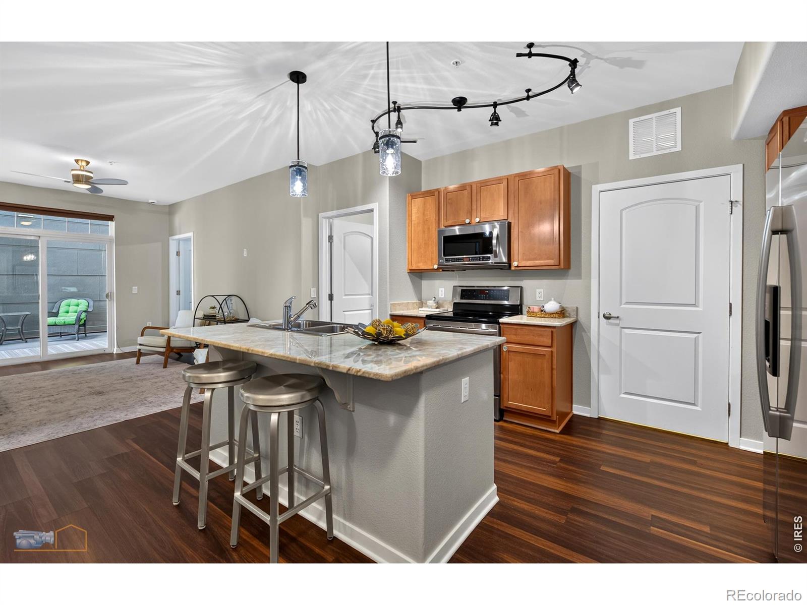 13456 Via Varra #114, Broomfield, CO 80020