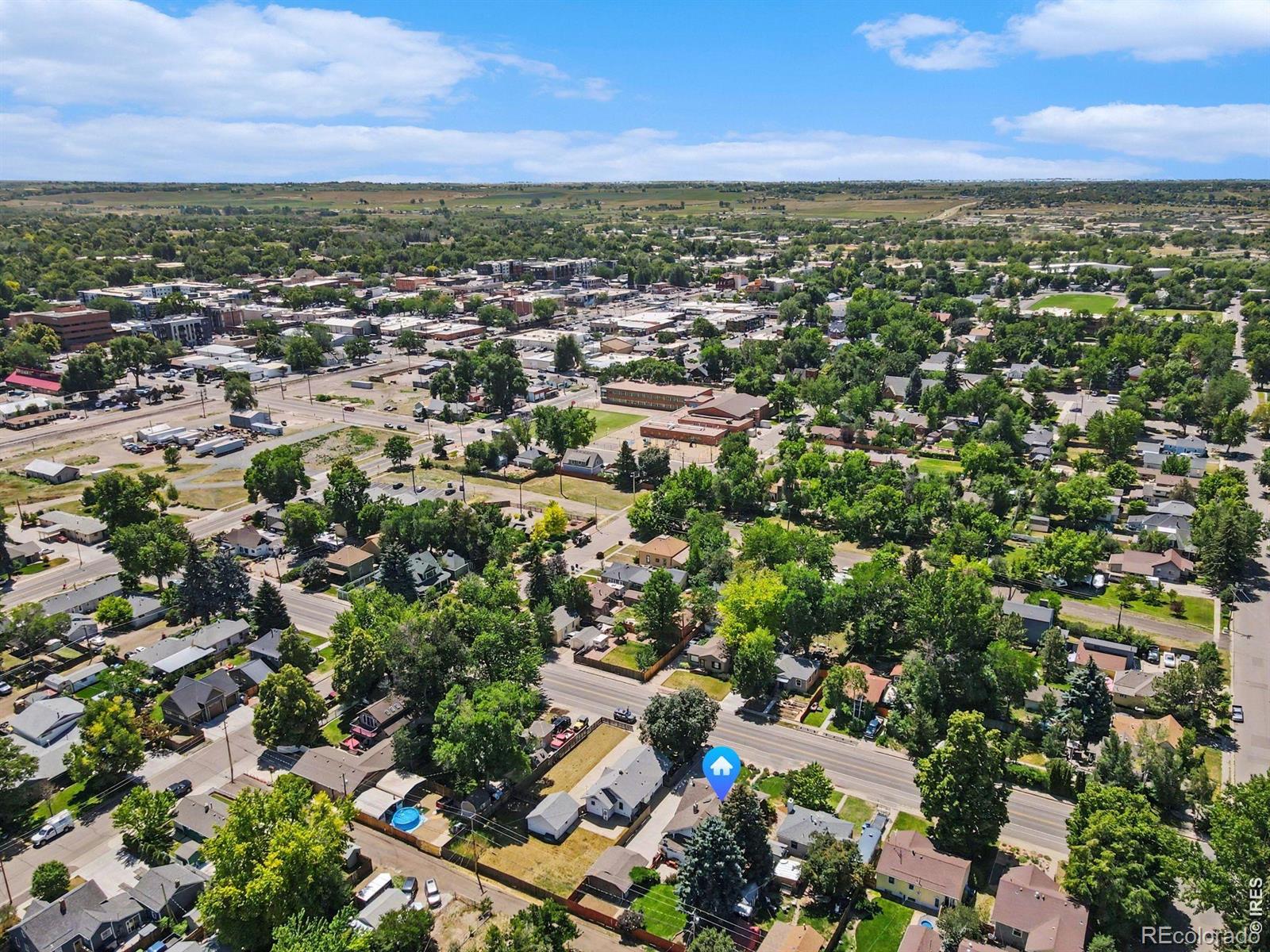 319 W 8th St, Loveland, CO 80537