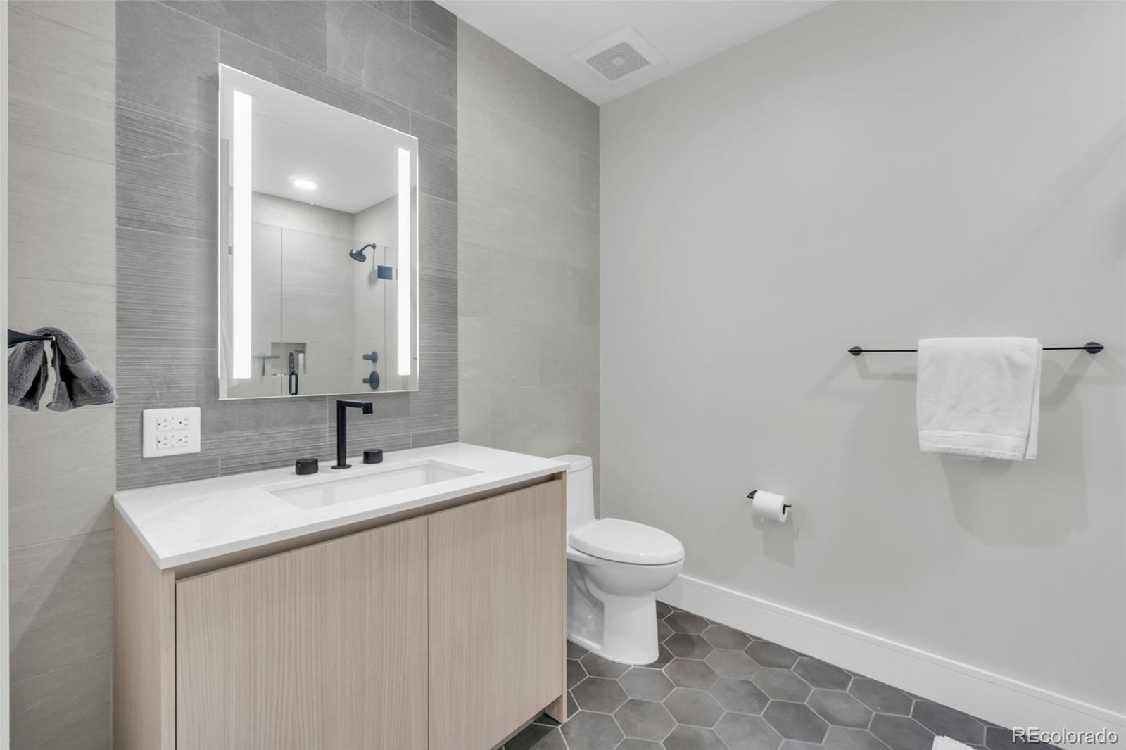 1901 Wazee St #406, Denver, CO 80202