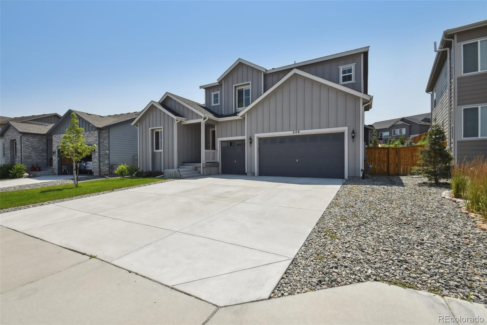 248 Hampshire Ln, Castle Pines, CO 80108