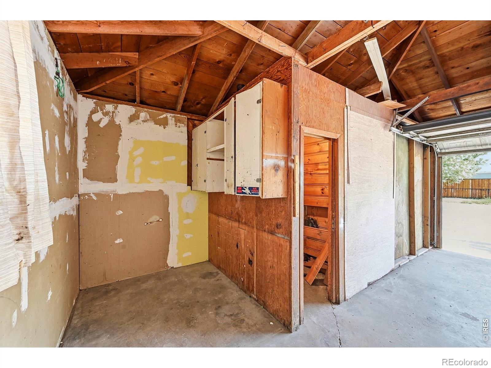 1902 Kenton St, Aurora, CO 80010
